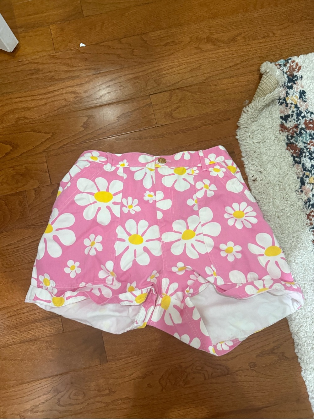 Women’s Big Bud Press Pink Daisy High-Waist Work Shorts, size XL